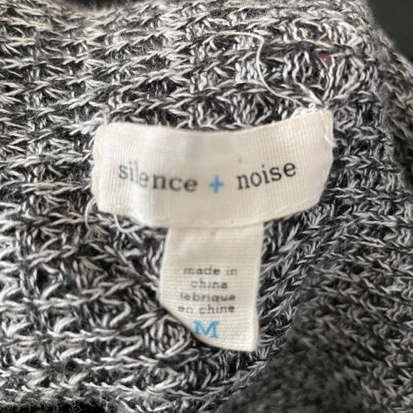 UO Silence + Noise Marled Knit Cardigan Medium - Picture 5 of 6